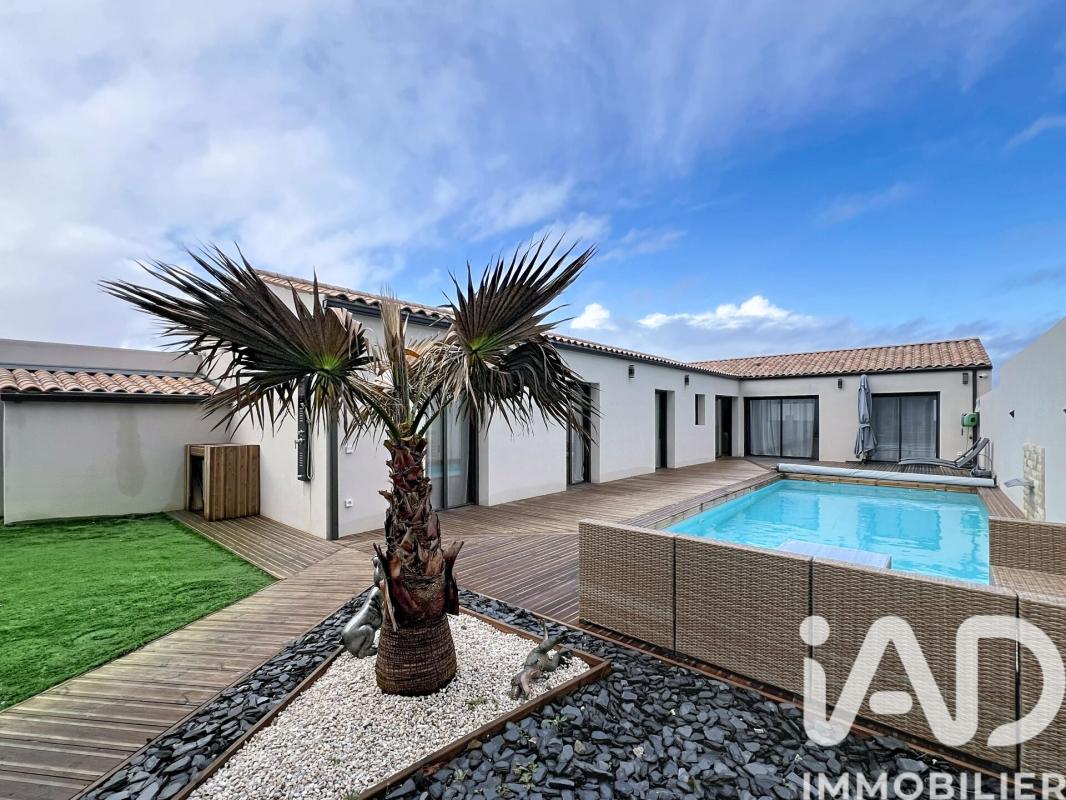 Maison 6 Pièce(s) Charron