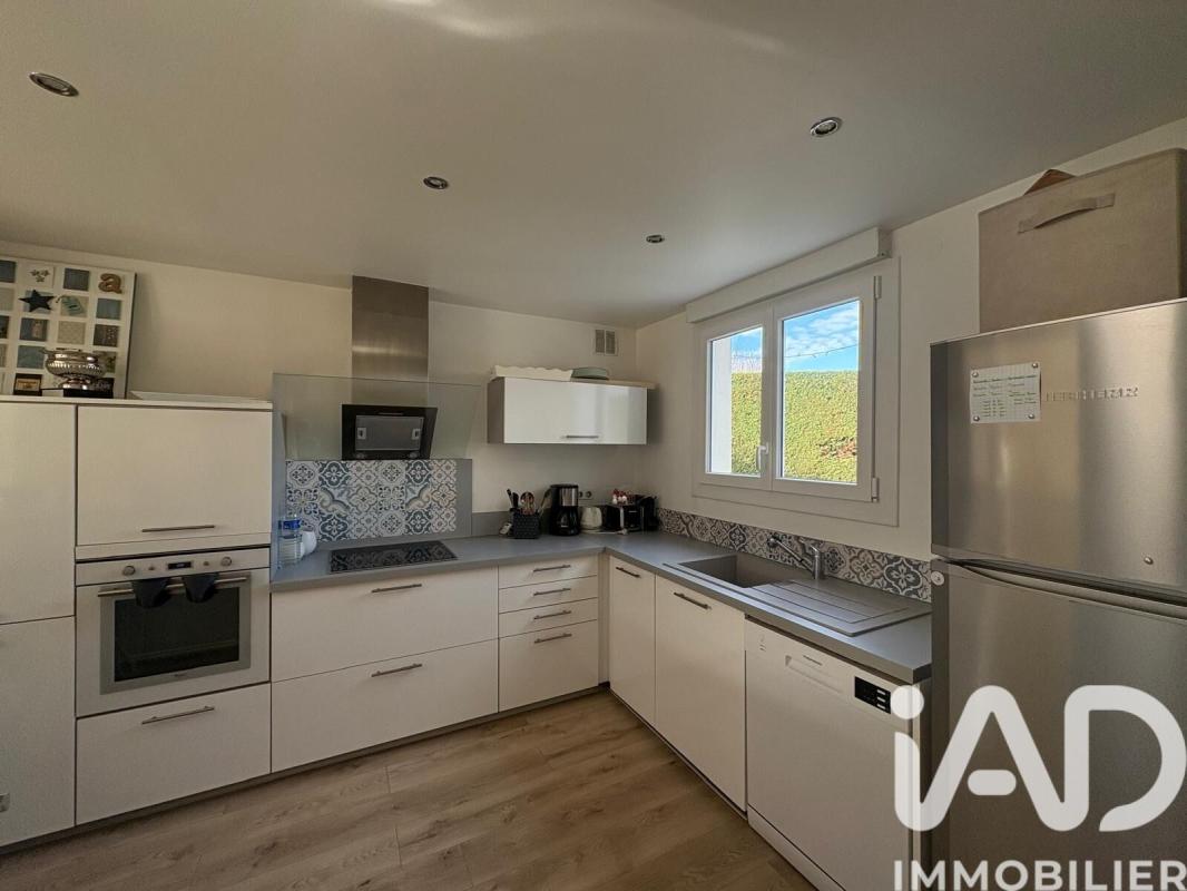 Maison 7 Pièce(s) Marolles-en-Brie