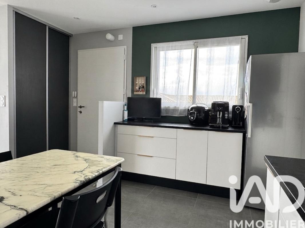 Maison 4 Pièce(s) La Châtaigneraie - Photo 2