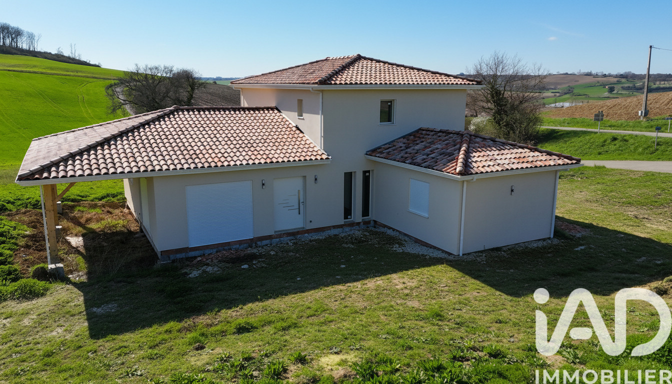 Maison 5 Pièce(s) Gensac