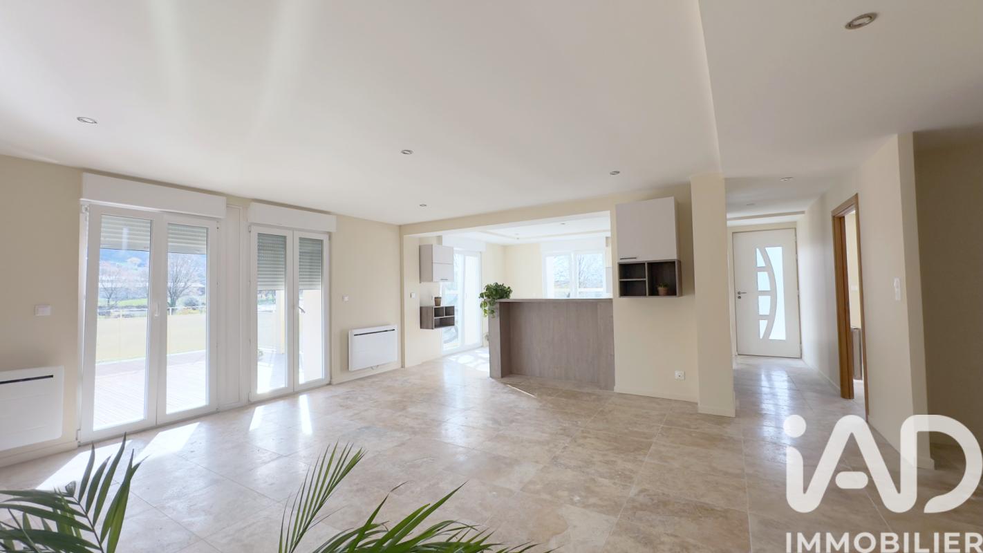 Appartement 4 Pièce(s) Devecey