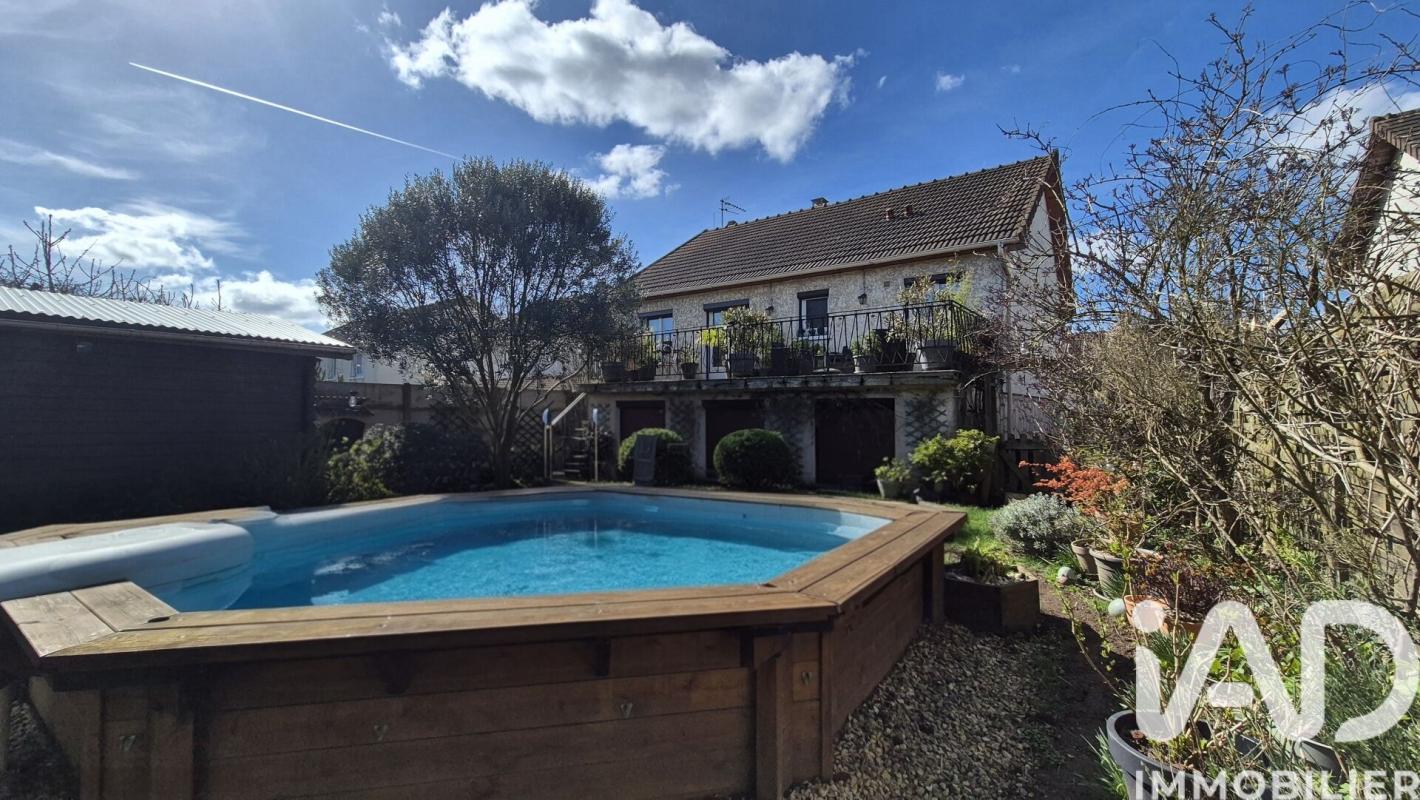 Maison 5 Pièce(s) Roissy-en-Brie