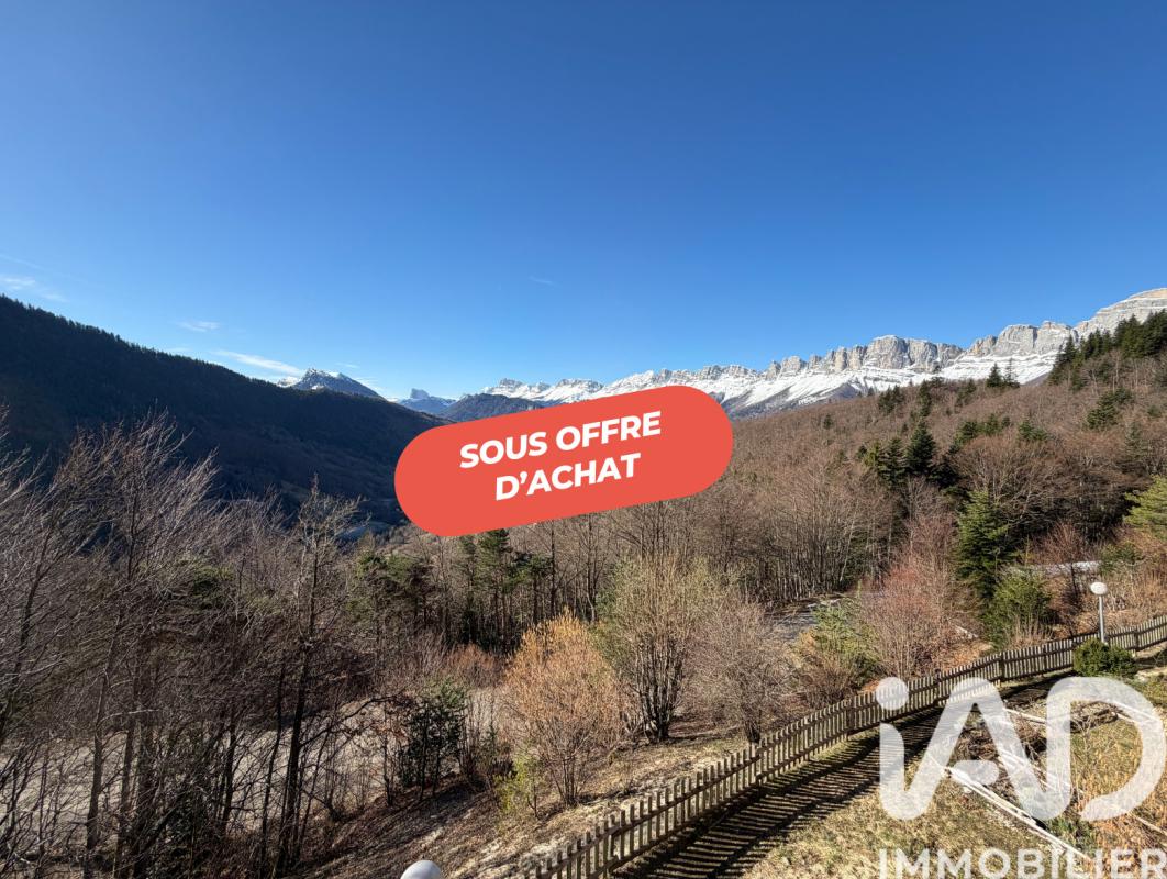 Appartement 1 Pièce(s) Château-Bernard