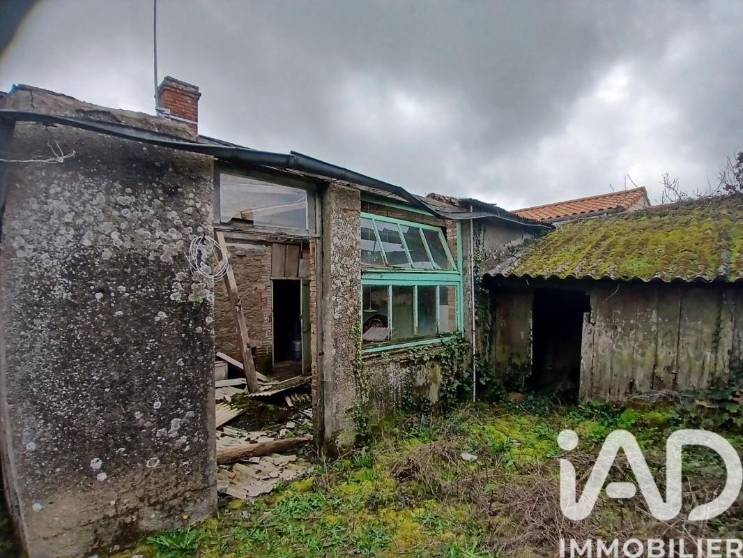 Maison 4 Pièce(s) Saint-Pierre-des-Échaubrognes - Photo 2