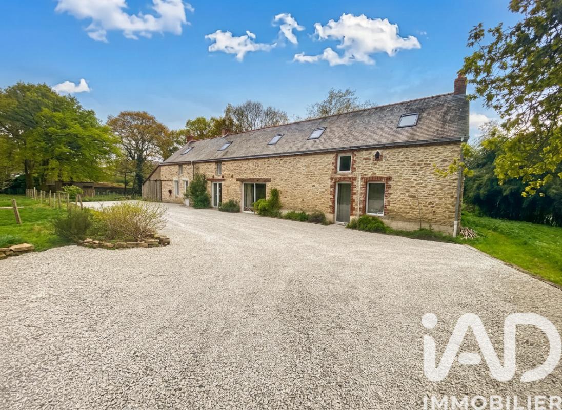 Maison longère 6 Pièce(s) Prinquiau