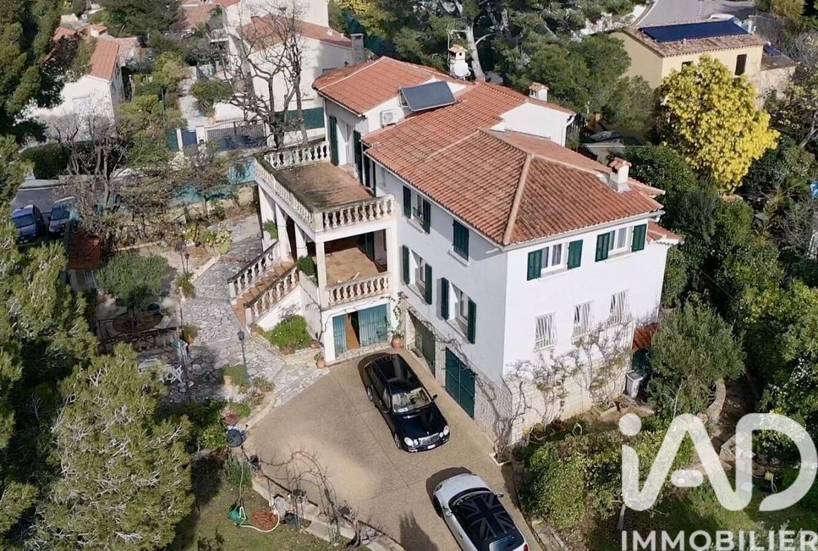 Demeure 8 Pièce(s) Six-Fours-les-Plages