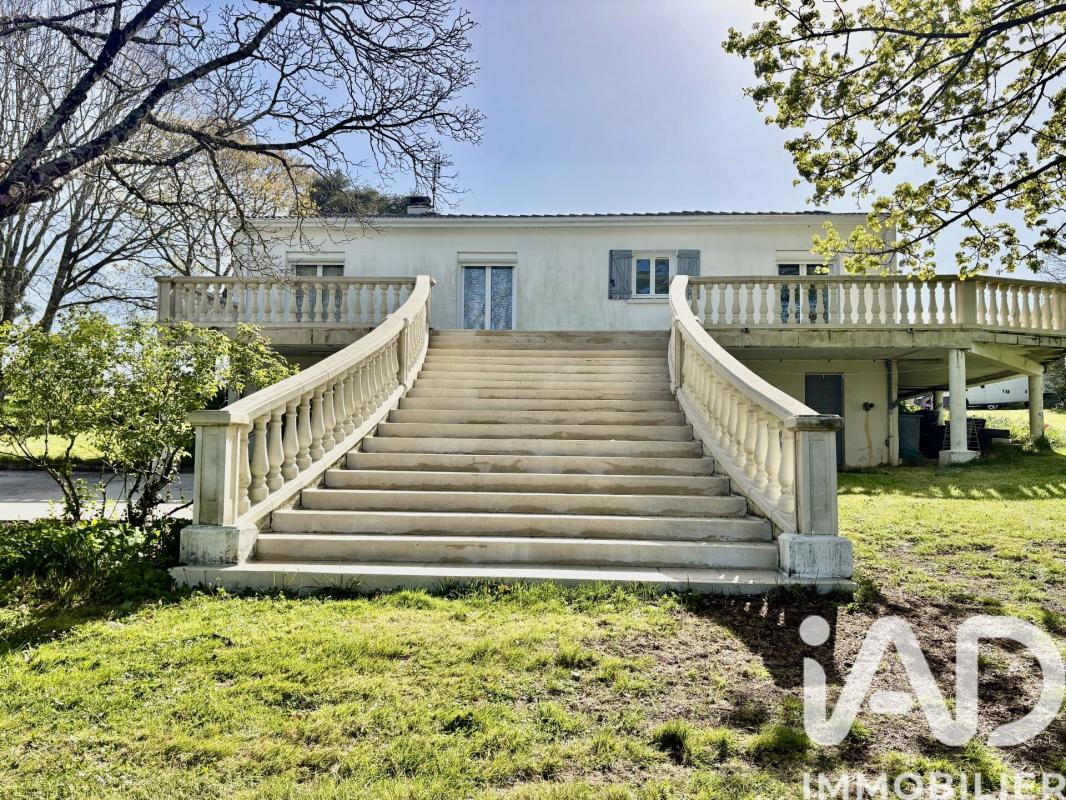 Maison 5 Pièce(s) Mirambeau