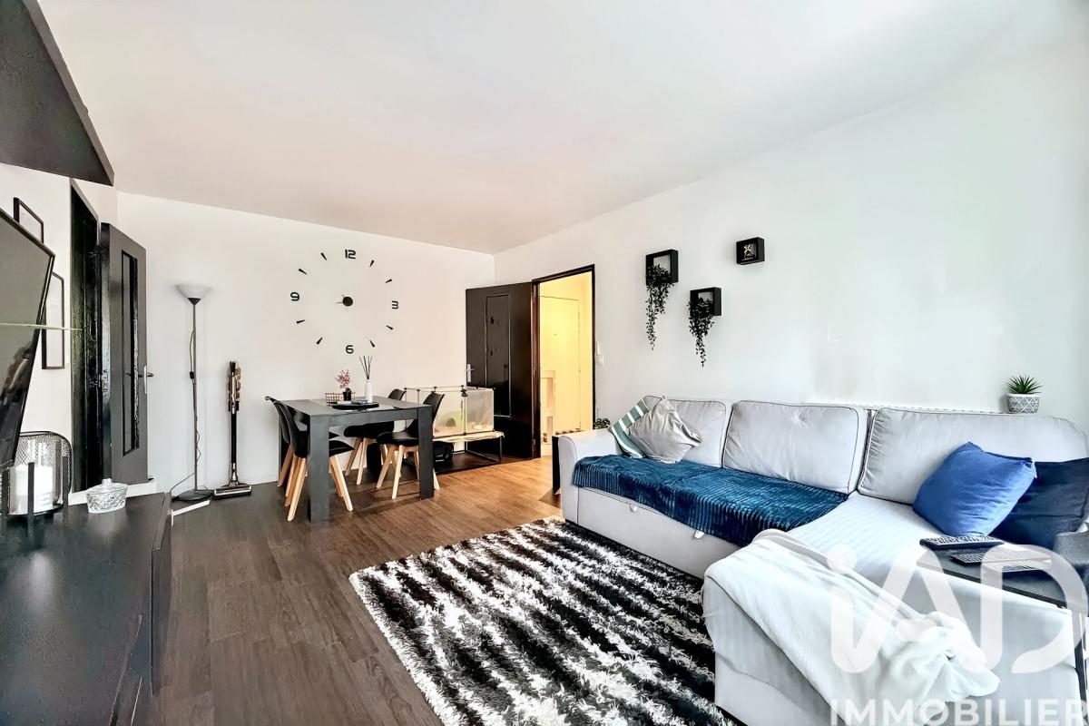 Appartement 2 Pièce(s) Janvry