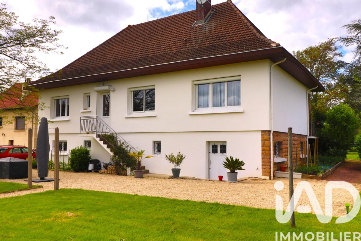 Maison 6 Pièce(s) Montceau-les-Mines