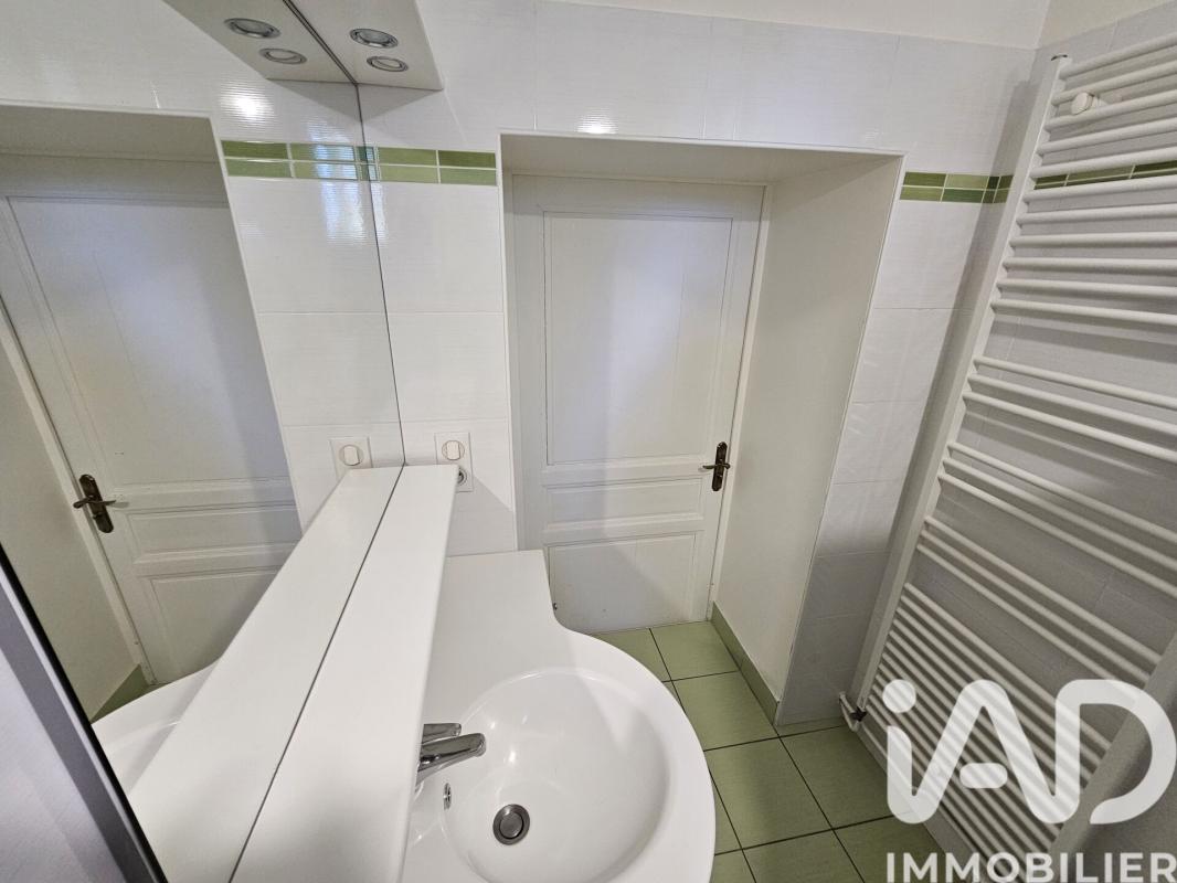 Maison 4 Pièce(s) Singleyrac - Photo 12