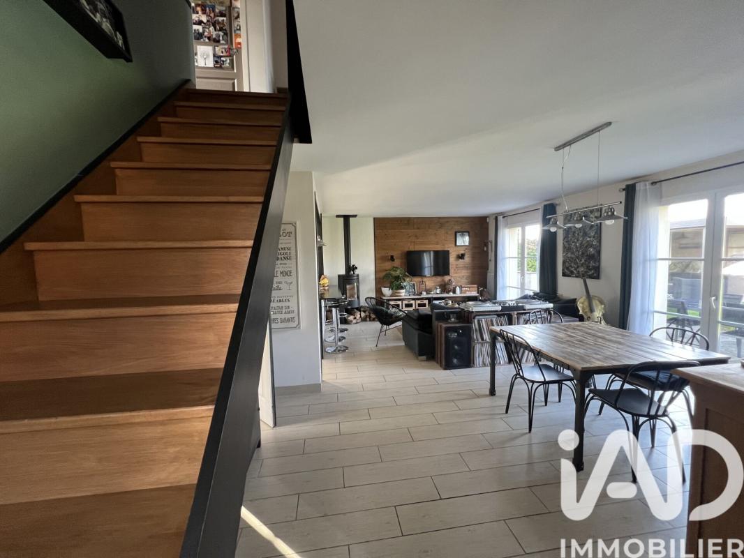 Maison 5 Pièce(s) Montereau-sur-le-Jard - Photo 4