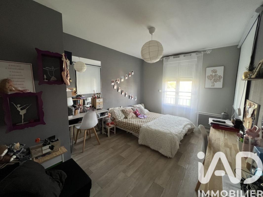 Maison 5 Pièce(s) Montereau-sur-le-Jard - Photo 8