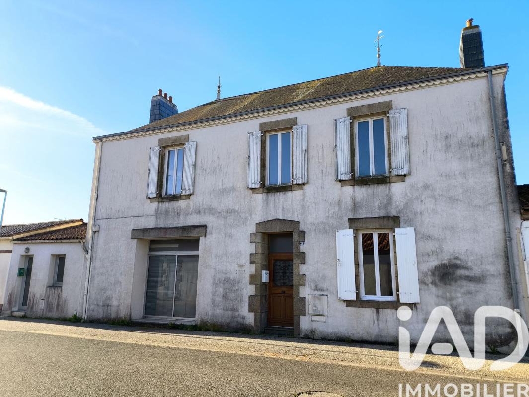 Maison de village 8 Pièce(s) Nieul-le-Dolent