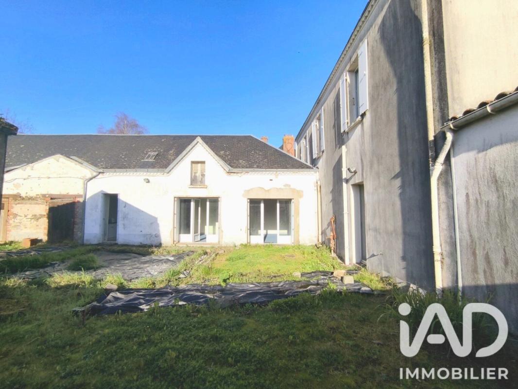 Maison 8 Pièce(s) Nieul-le-Dolent - Photo 16