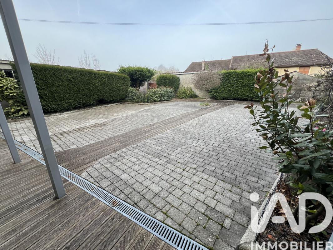 Maison 5 Pièce(s) Saint-Hymetière - Photo 7