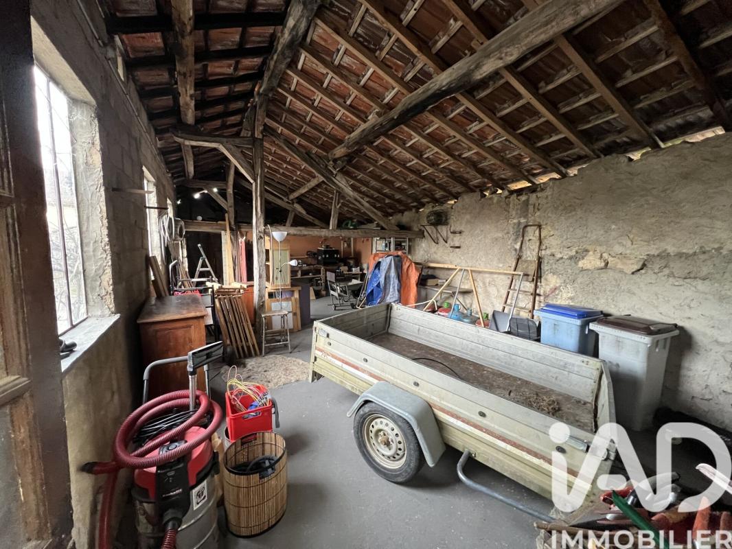 Maison 5 Pièce(s) Saint-Hymetière - Photo 8