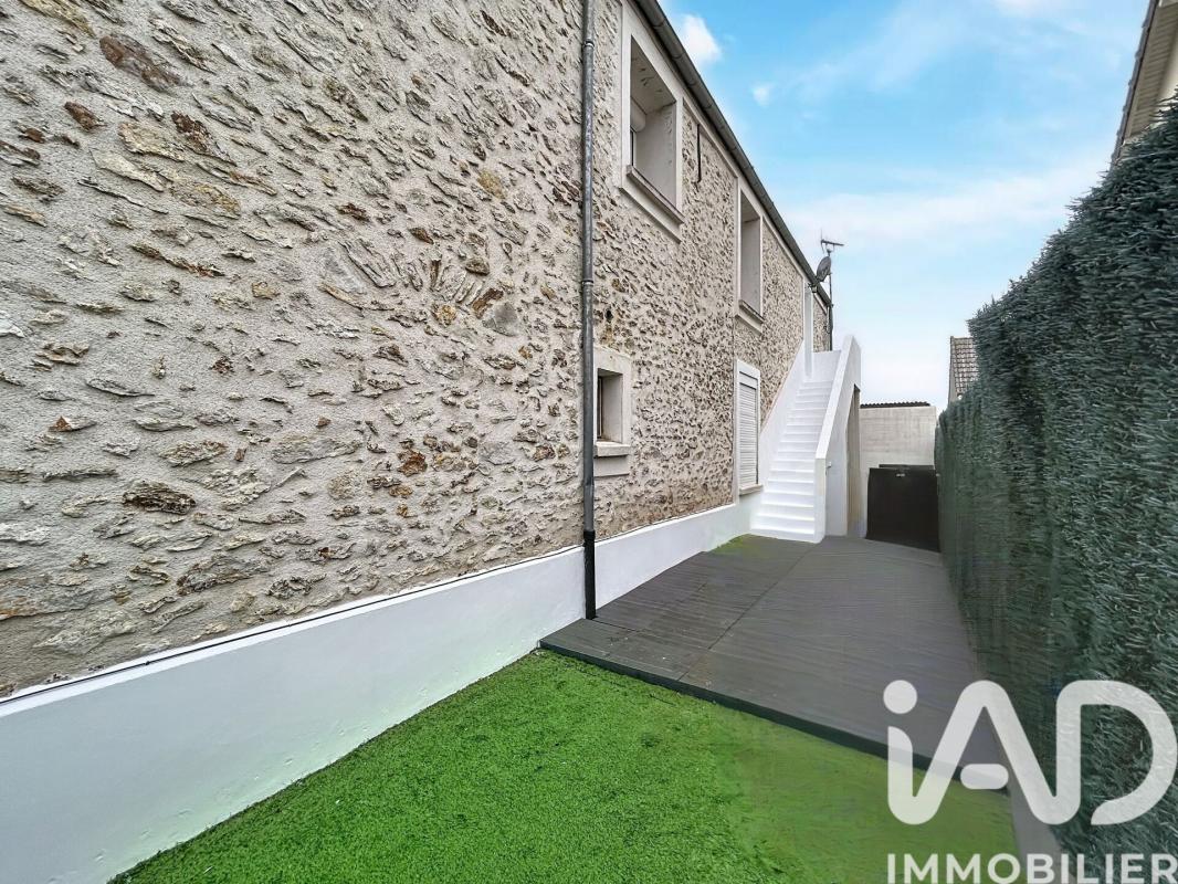 Appartement 5 Pièce(s) Champdeuil - Photo 1