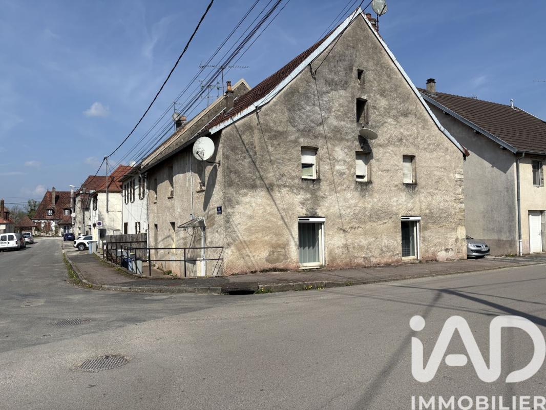 Maison 7 Pièce(s) Fraisans