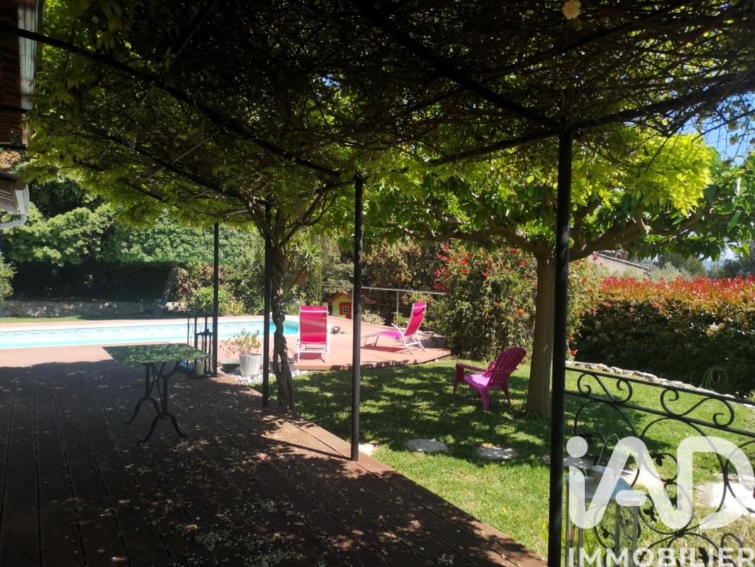 Maison 5 Pièce(s) Cuers