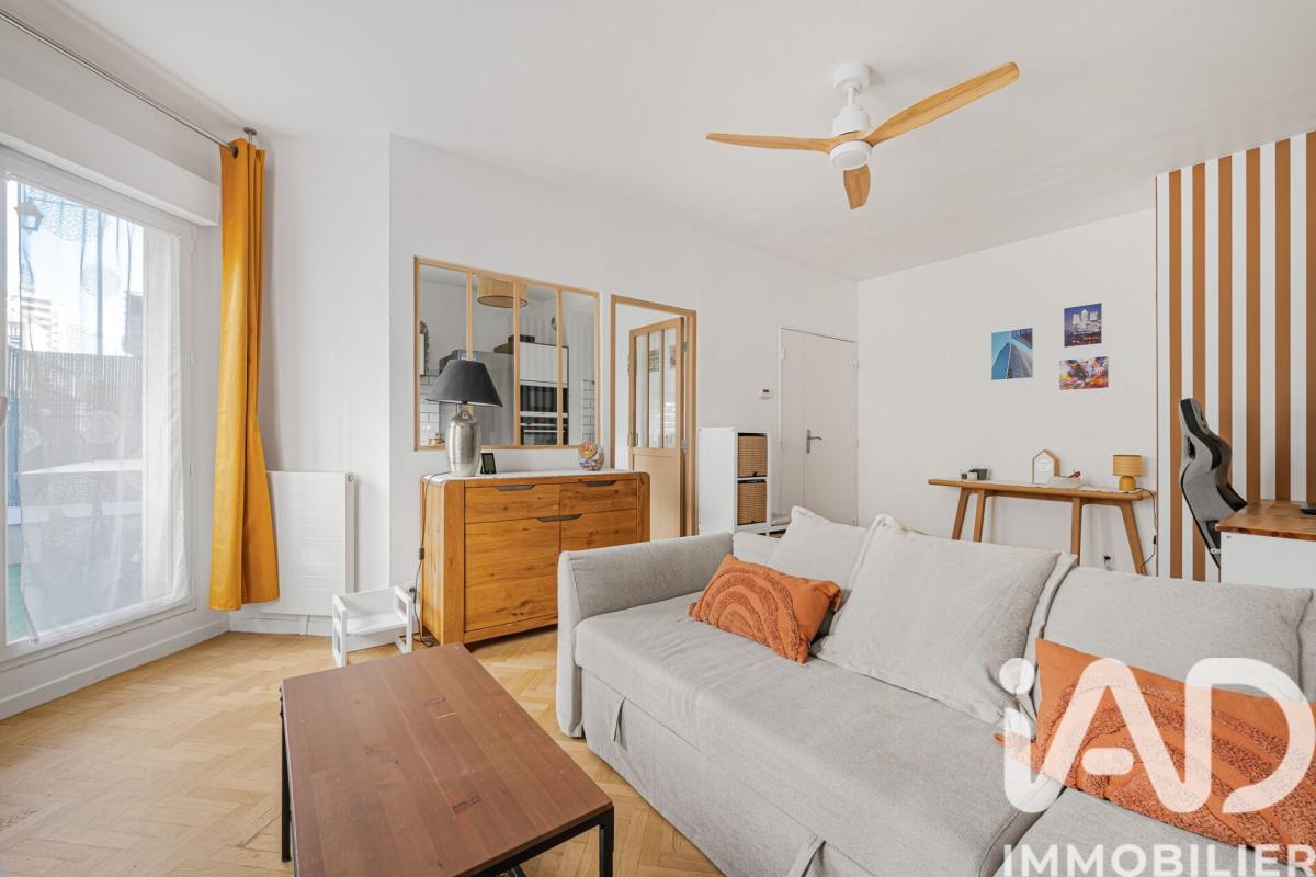 Appartement 2 Pièce(s) Courbevoie