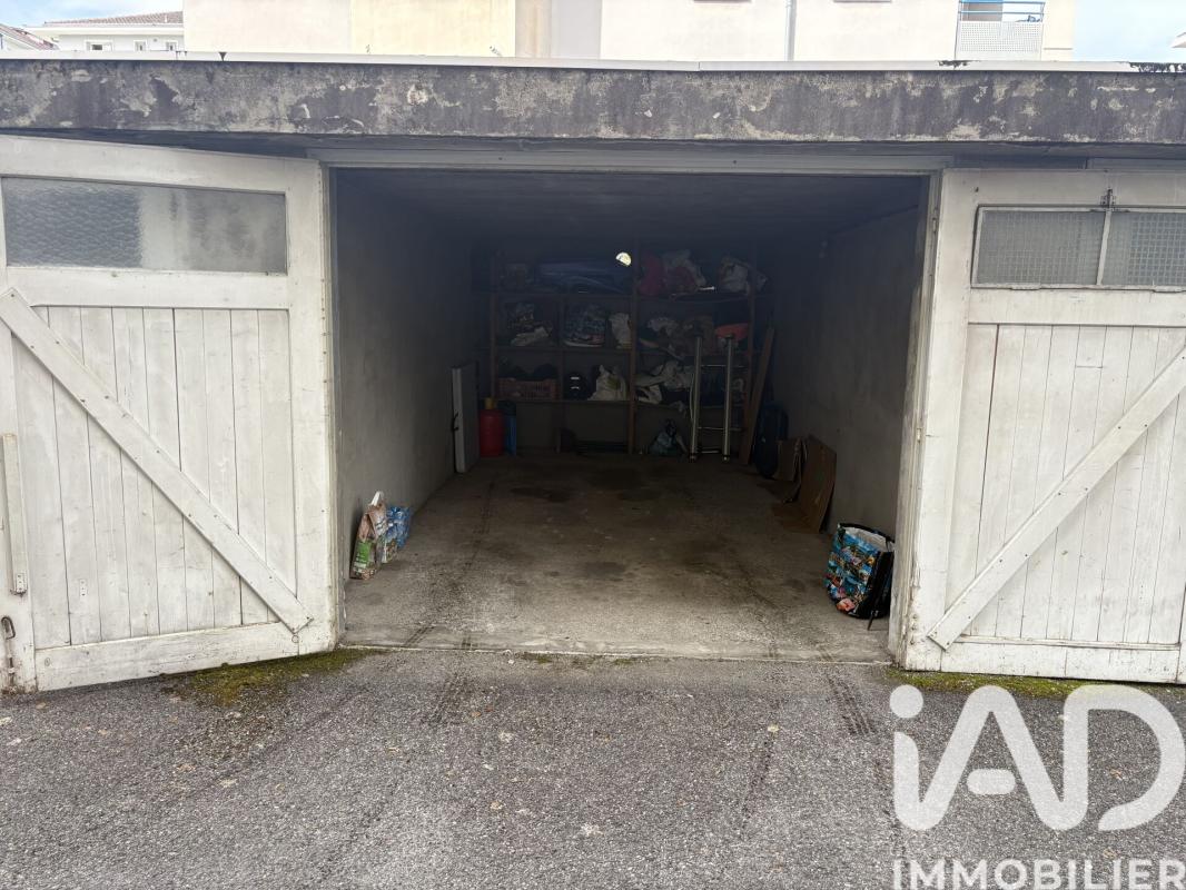 Parking  Annecy