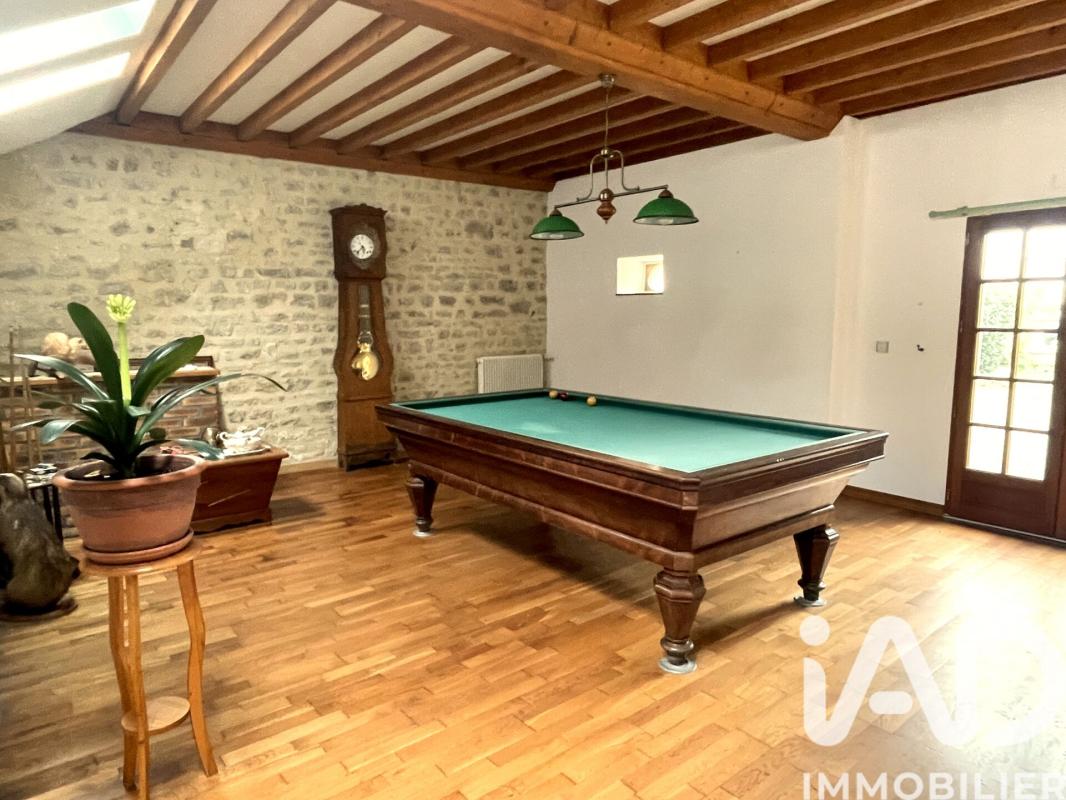 Maison 7 Pièce(s) Longueville