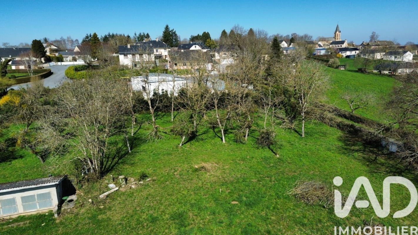 Terrain  Moyrazès