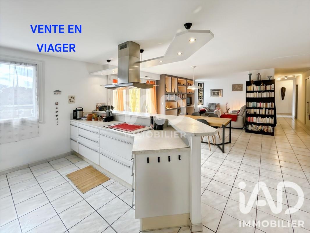 Appartement 5 Pièce(s) Nîmes