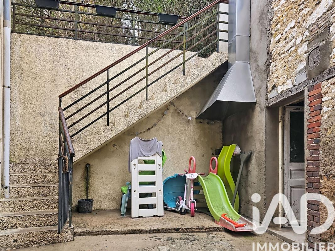 Maison 7 Pièce(s) Saint-Julien-du-Sault - Photo 22
