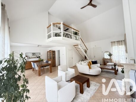 Maison 6 Pièce(s) Cesson