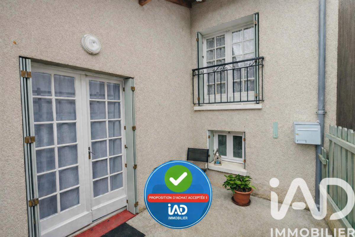 Maison de village 3 Pièce(s) Charroux