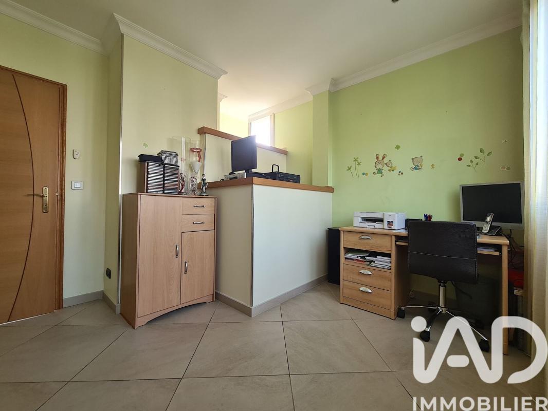 Maison 9 Pièce(s) Gagny