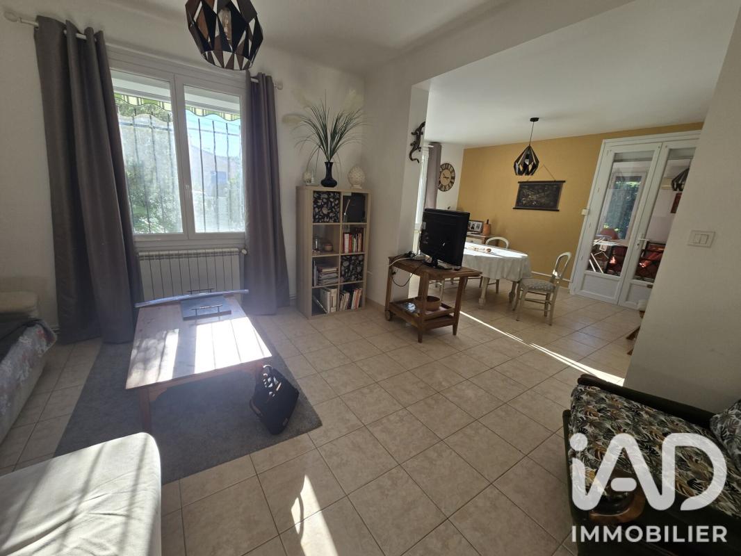 Maison 4 Pièce(s) Six-Fours-les-Plages - Photo 2