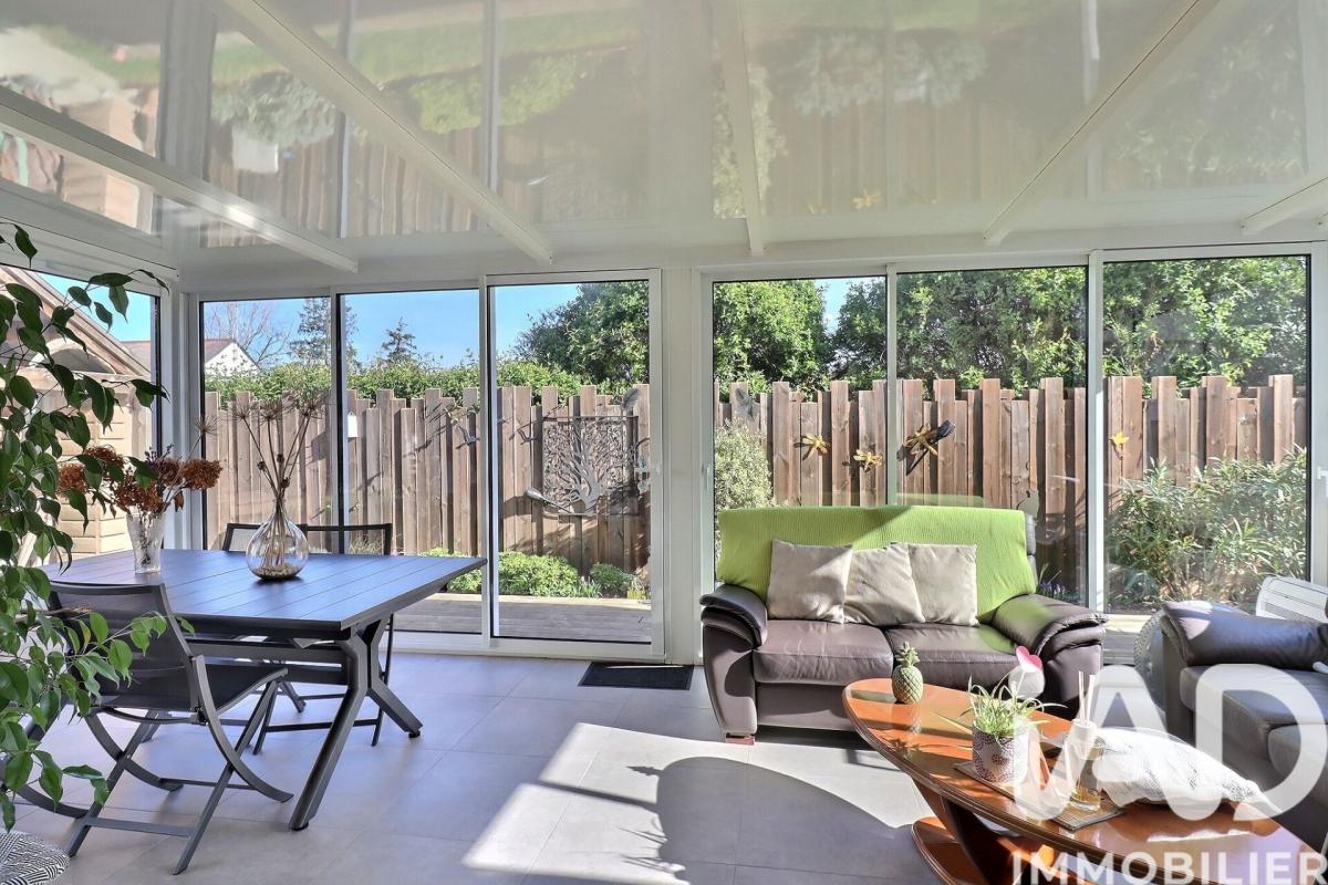 Maison 6 Pièce(s) Parçay-Meslay