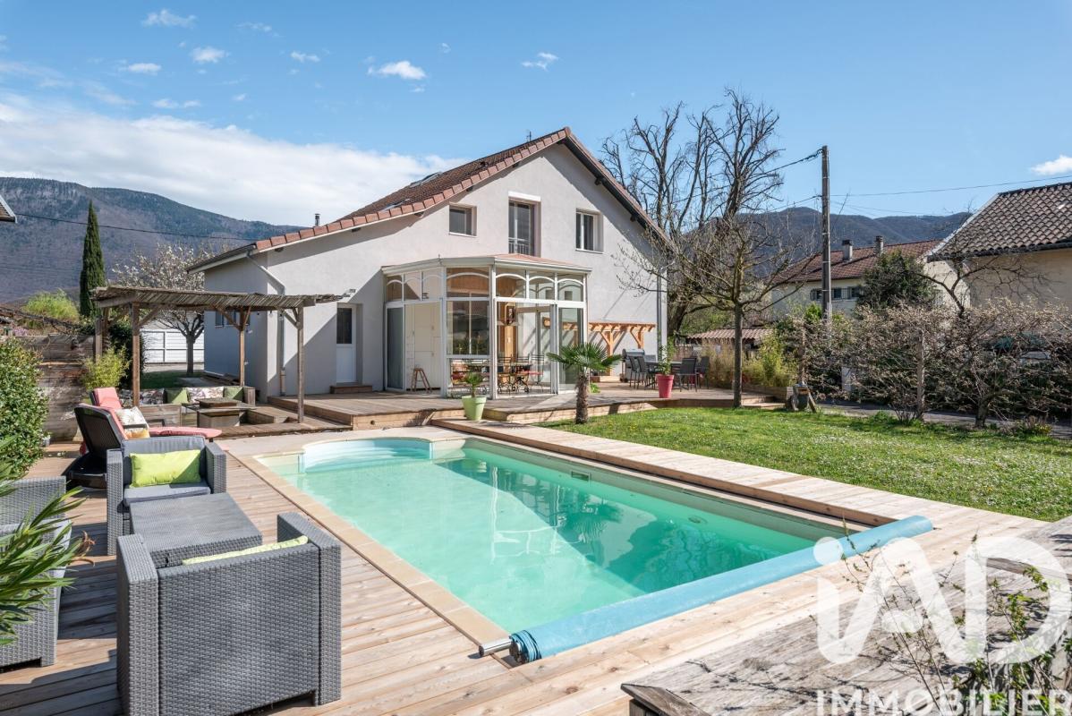 Maison 7 Pièce(s) Vif