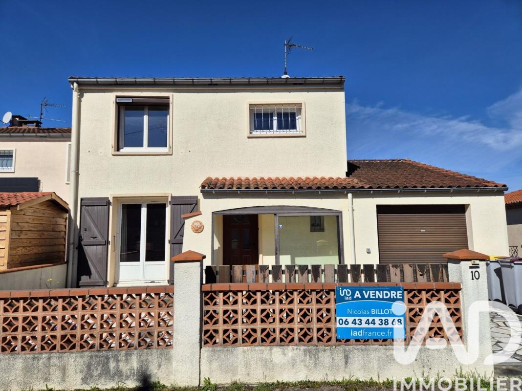 Maison 4 Pièce(s) Aiguefonde