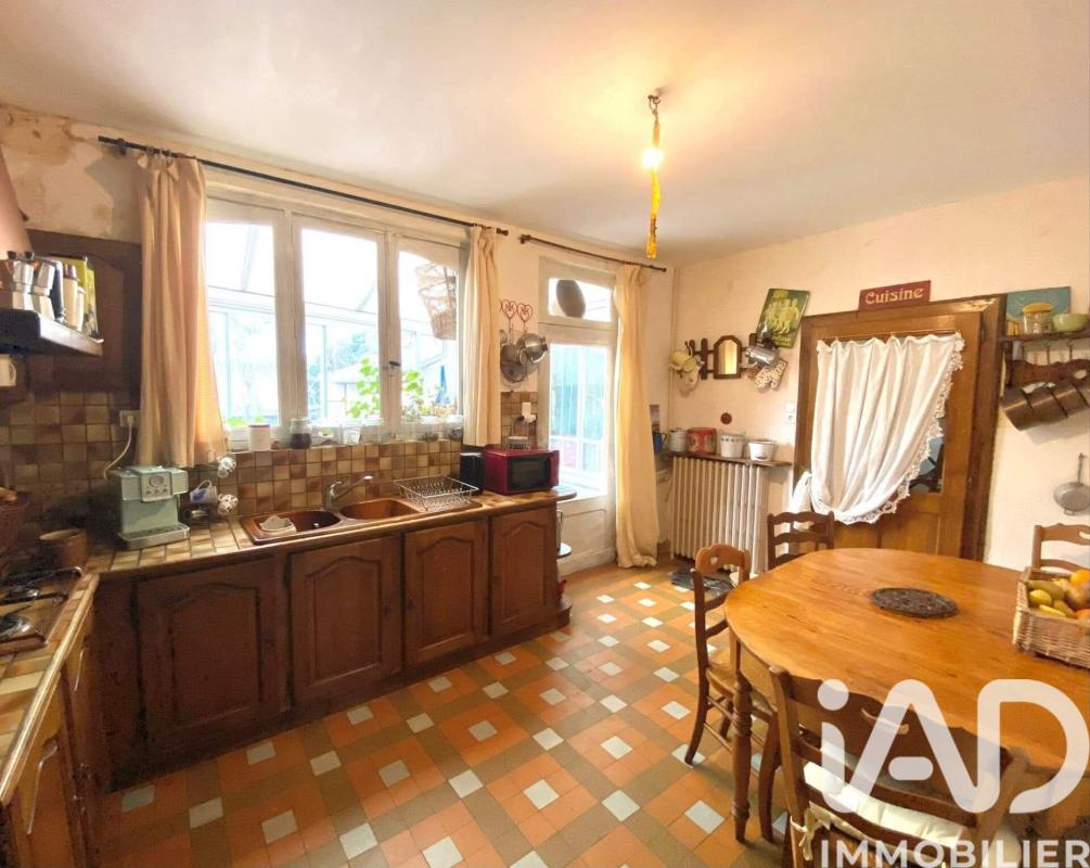 Maison 8 Pièce(s) Hirson