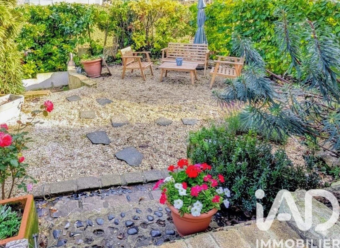 Maison 6 Pièce(s) Guerville