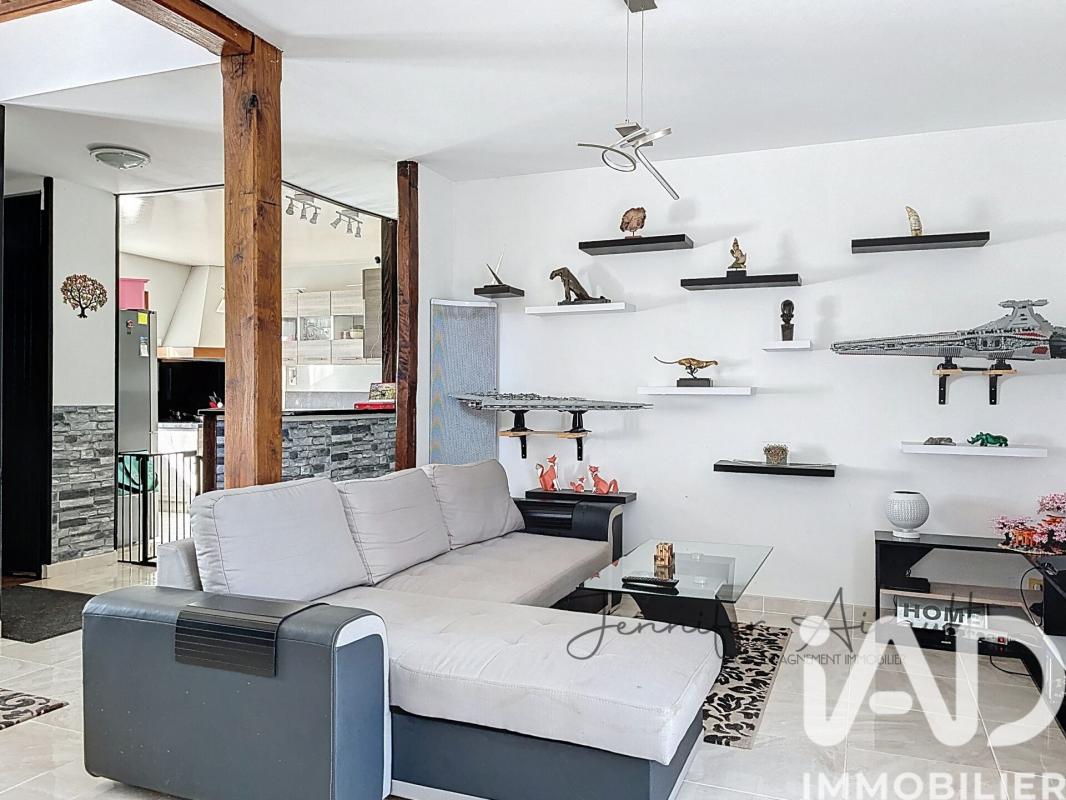 Maison 7 Pièce(s) Montigny-Lencoup