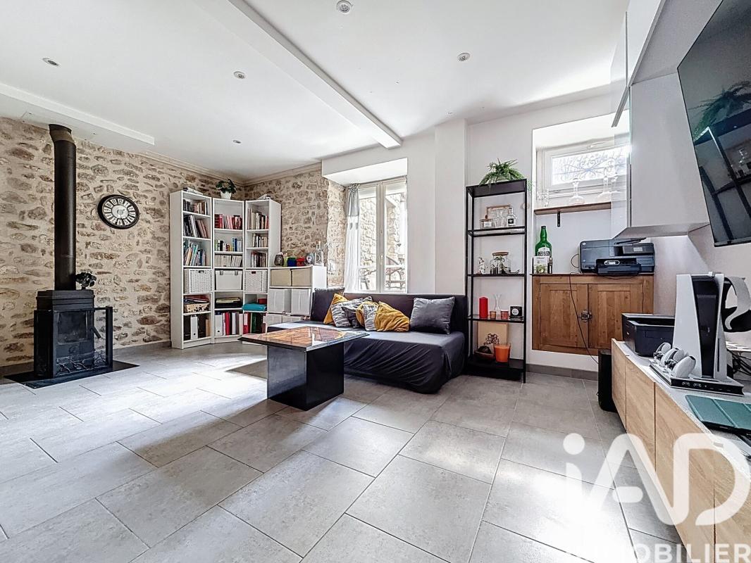 Maison de ville 3 Pièce(s) Janville-sur-Juine