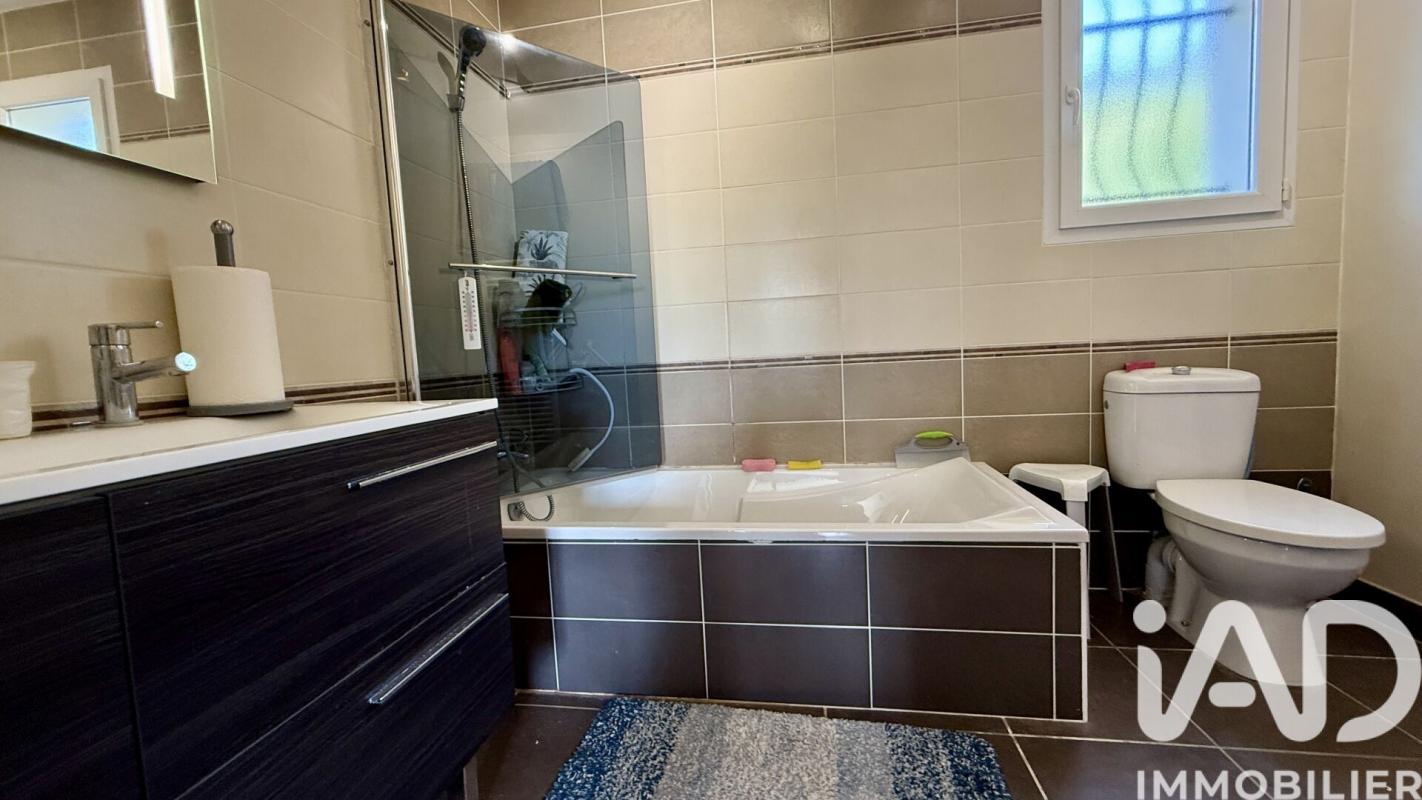 Maison traditionnelle 6 Pièce(s) Aspiran