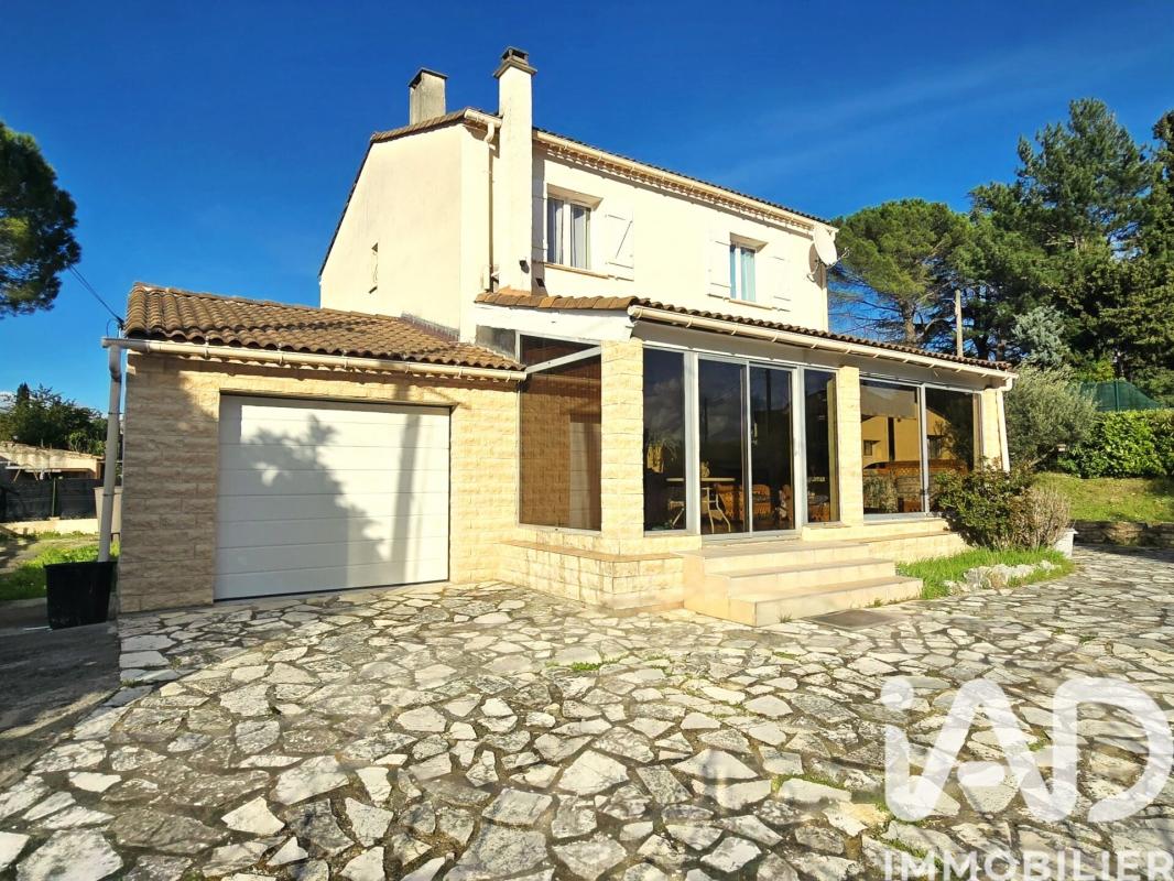 Maison 5 Pièce(s) Aulas