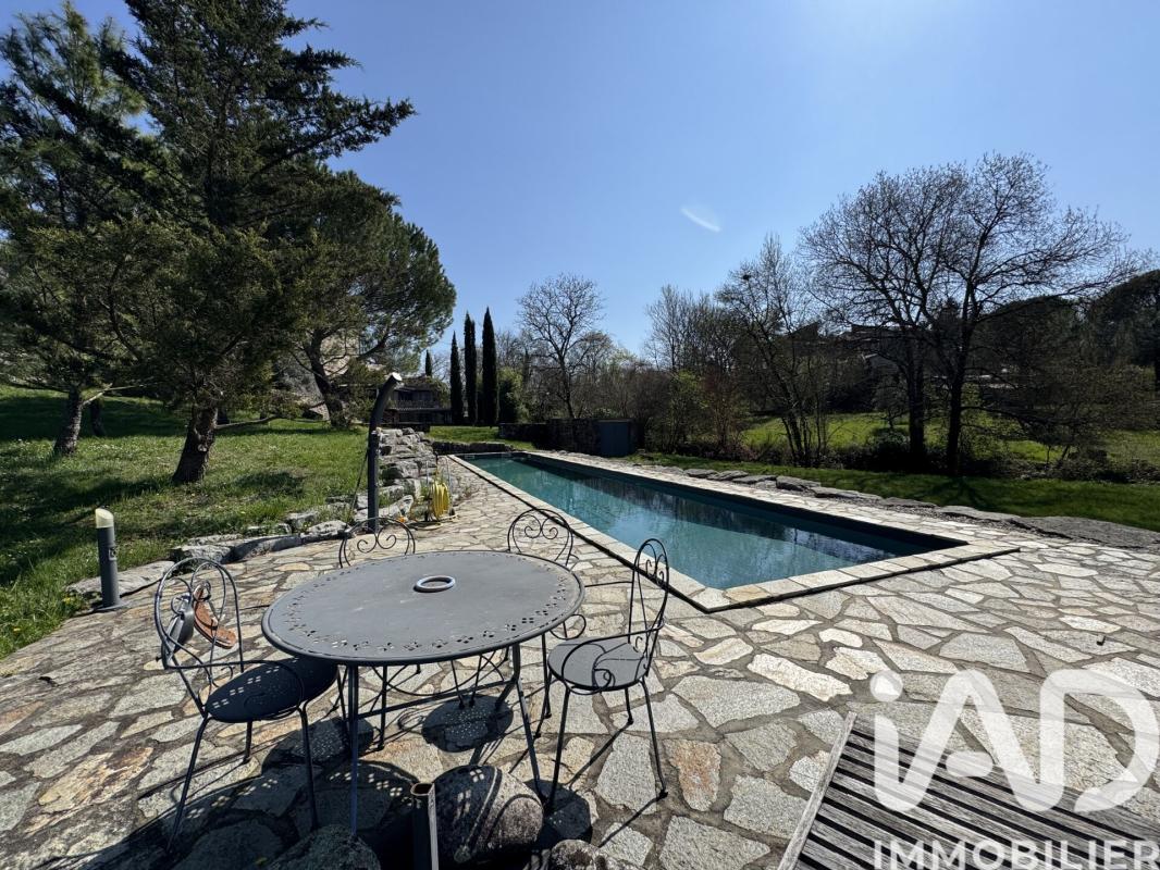 Maison provençale 4 Pièce(s) Lablachère