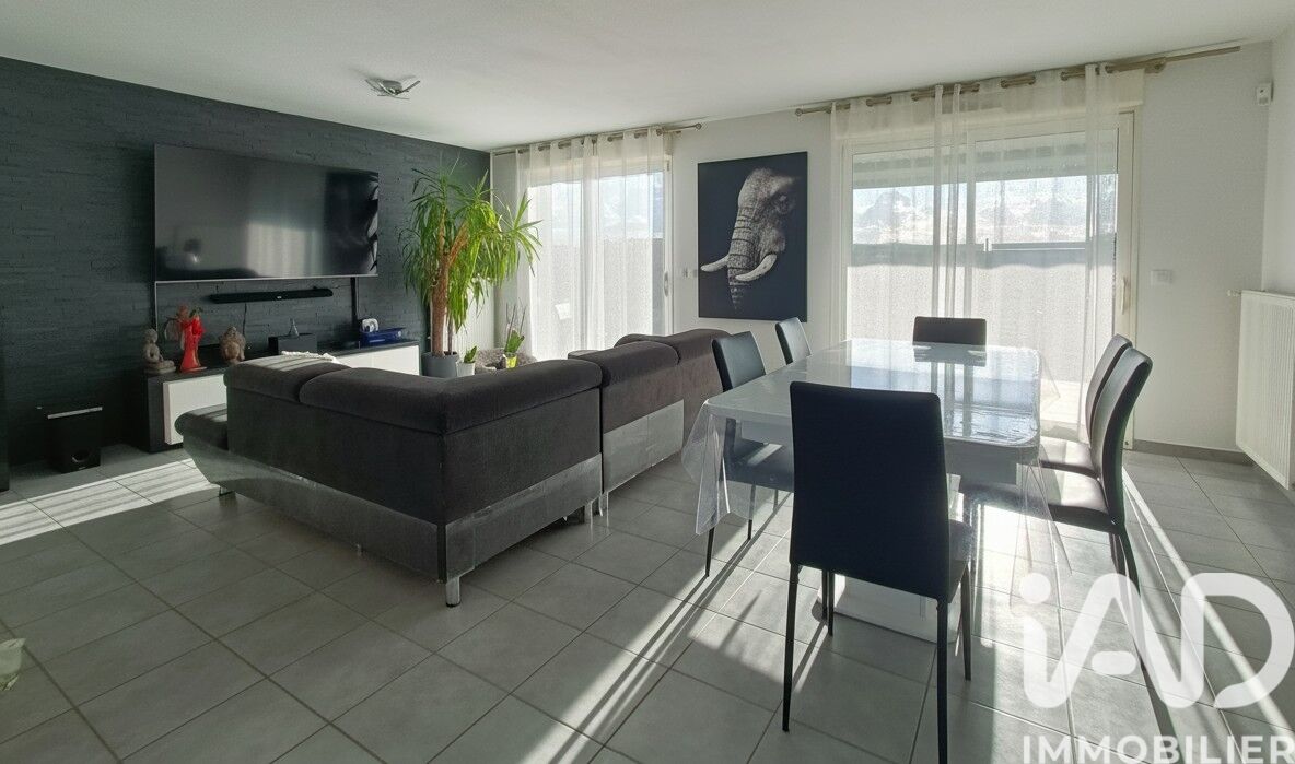 Maison 6 Pièce(s) Égly