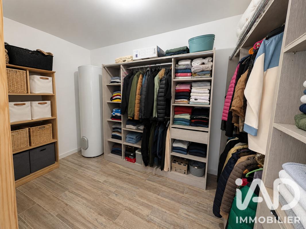 Maison 4 Pièce(s) Les Églisottes-et-Chalaures - Photo 8