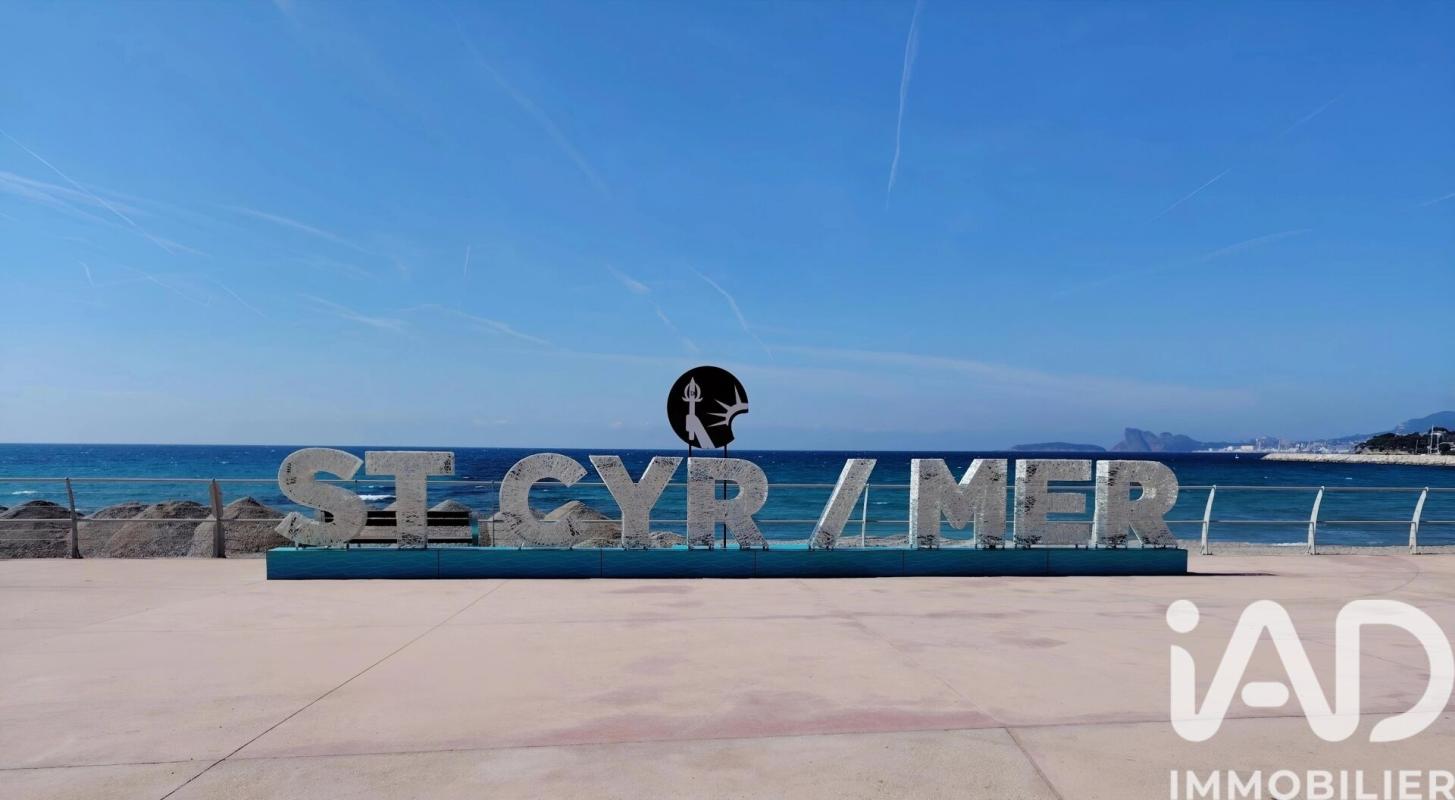 Maison 9 Pièce(s) Saint-Cyr-sur-Mer - Photo 2