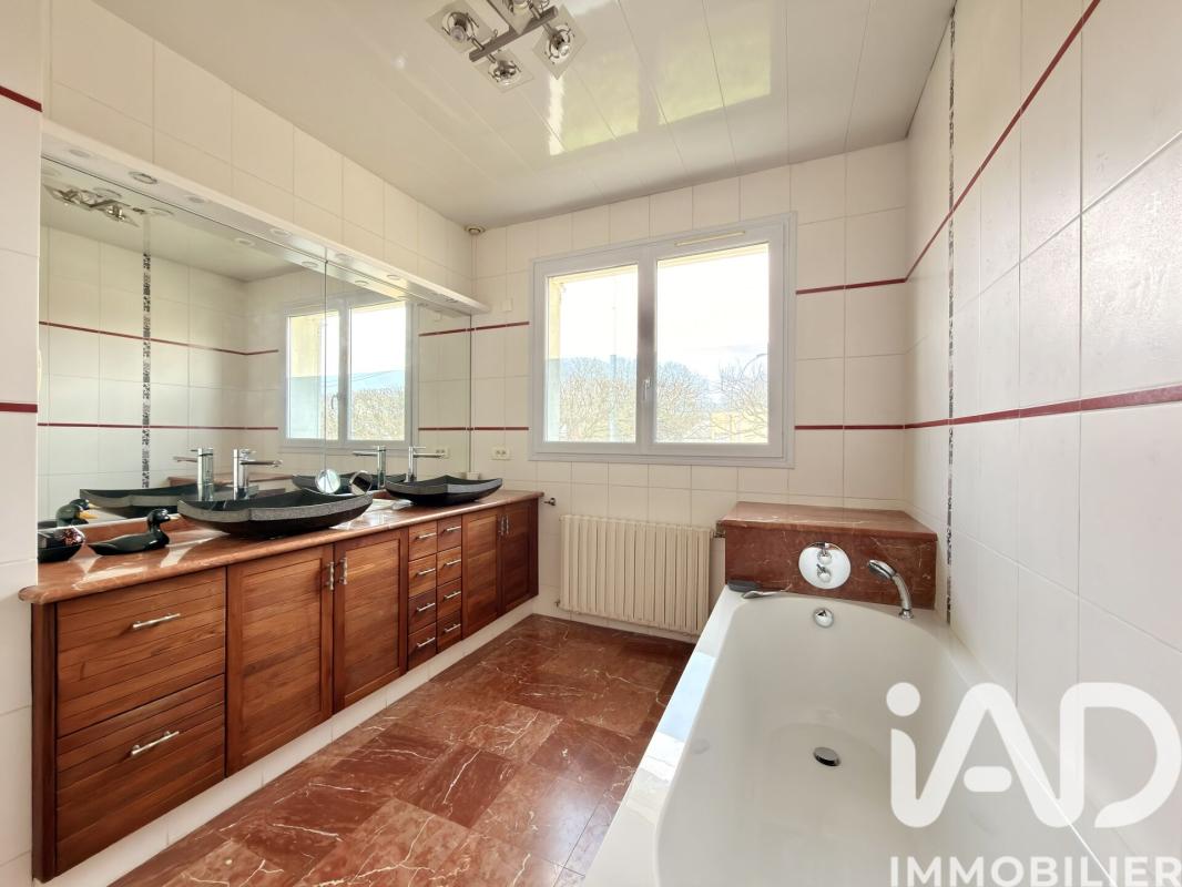 Maison 8 Pièce(s) Savigny-sur-Orge - Photo 17