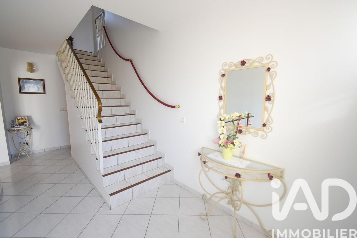 Maison 6 Pièce(s) Gagny - Photo 12