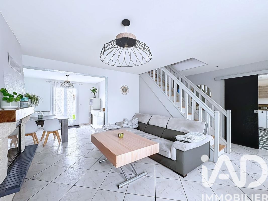 Maison 7 Pièce(s) Saintry-sur-Seine