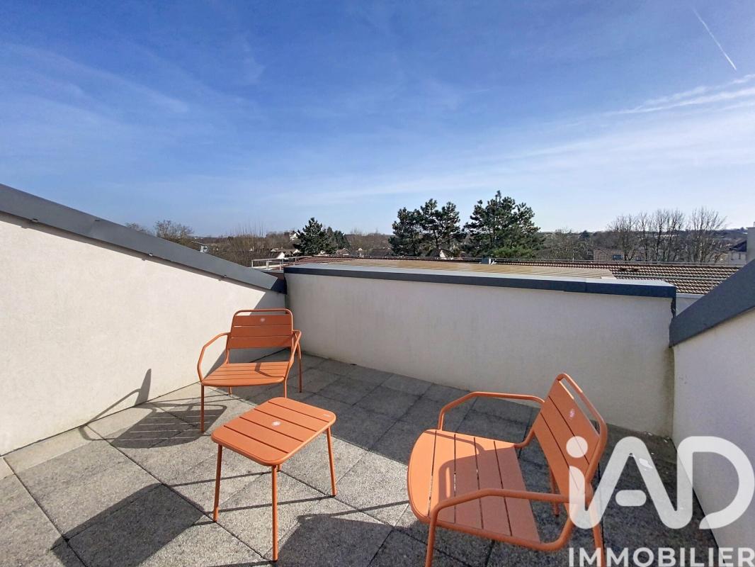 Duplex 4 Pièce(s) Voisins-le-Bretonneux